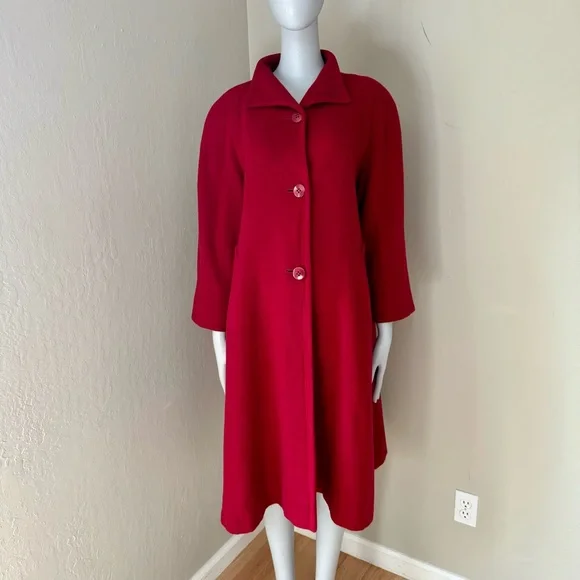 FLEURETTE Vintage 100% Camel Hair Red Swing Coat from I. Magnin